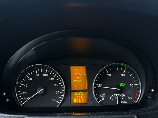 mercedes-benz-sprinter-diesel-2013-big-6