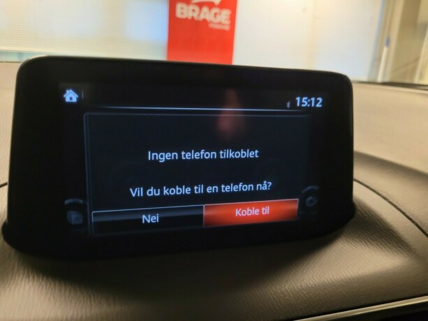 mazda-3-bensin-2017-big-30