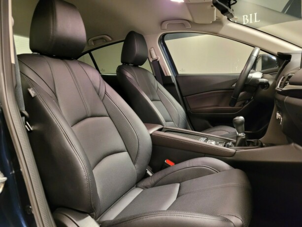 mazda-3-bensin-2017-big-12