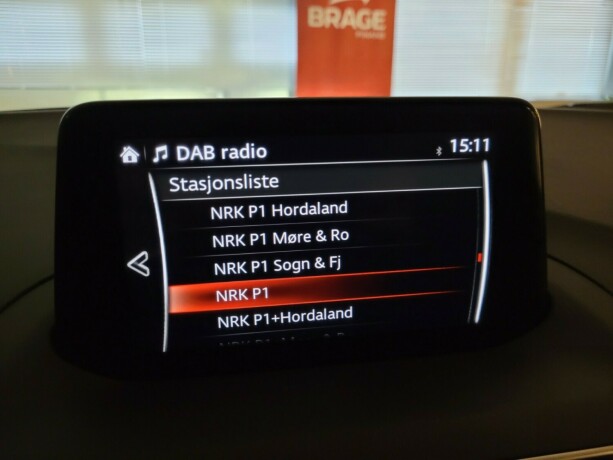 mazda-3-bensin-2017-big-31