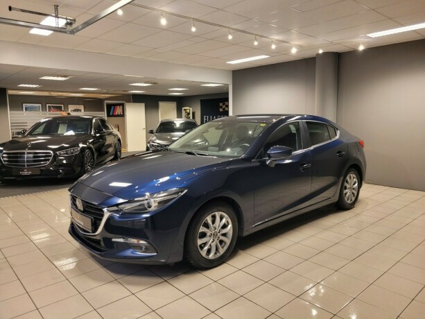 mazda-3-bensin-2017-big-8