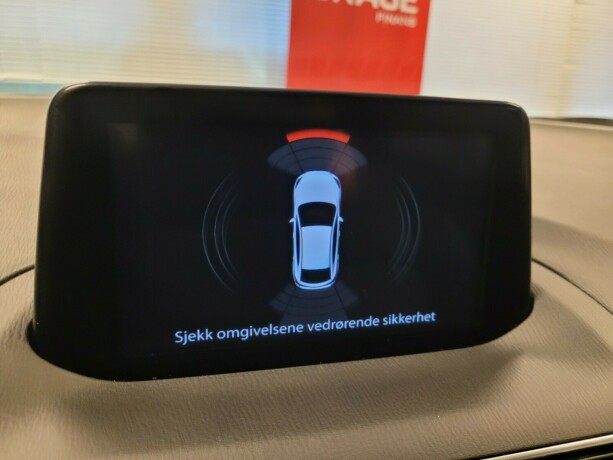 mazda-3-bensin-2017-big-29