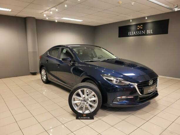 mazda-3-bensin-2017-big-0