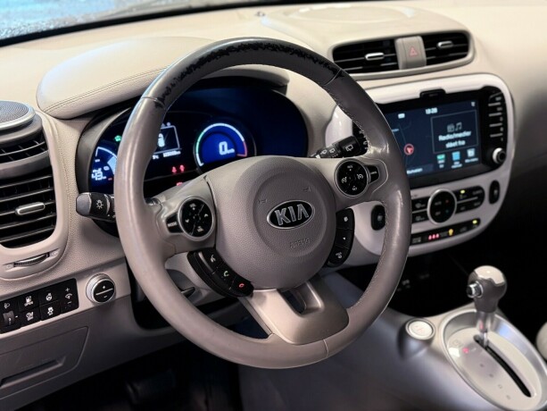 kia-soul-elektrisitet-2016-big-6
