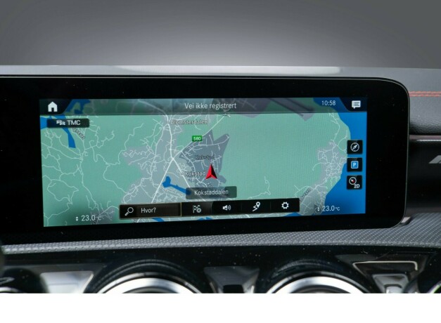 mercedes-benz-cla-bensin-2021-big-31