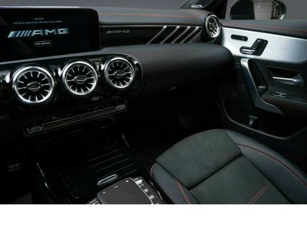 mercedes-benz-cla-bensin-2021-big-24