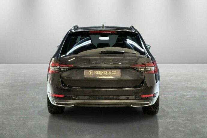 skoda-superb-elektrisitetbensin-2020-big-8