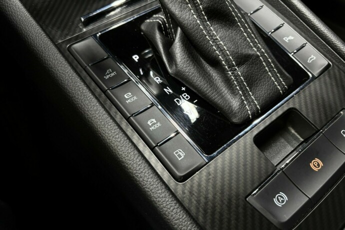 skoda-superb-elektrisitetbensin-2020-big-29