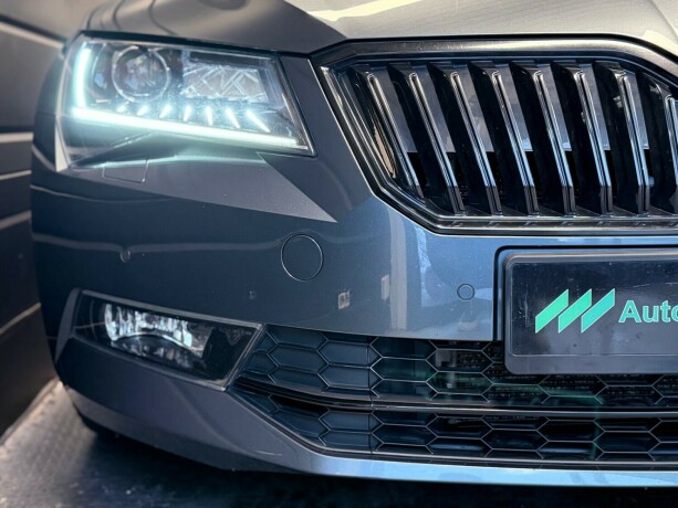 skoda-superb-diesel-2016-big-26