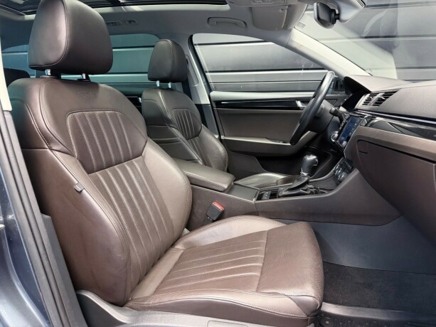 skoda-superb-diesel-2016-big-15