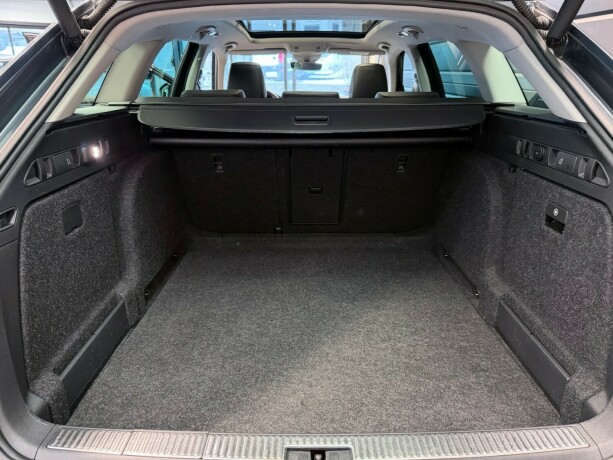 skoda-superb-diesel-2016-big-20