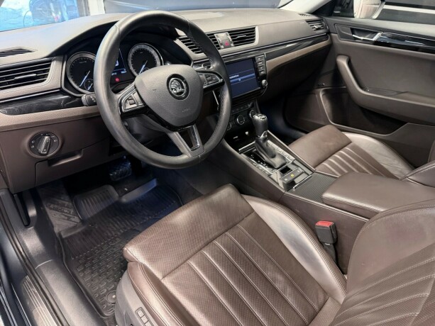 skoda-superb-diesel-2016-big-10