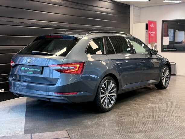 skoda-superb-diesel-2016-big-7