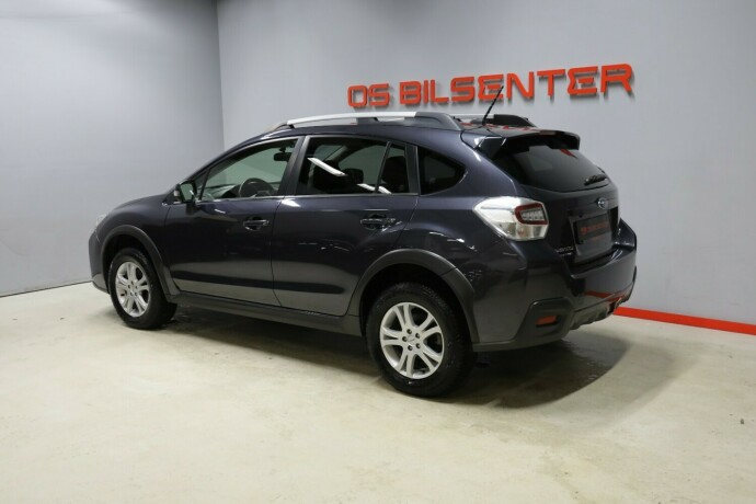 subaru-xv-bensin-2016-big-4