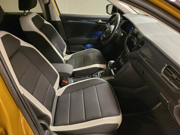 volkswagen-t-roc-bensin-2018-big-17