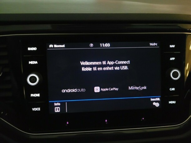 volkswagen-t-roc-bensin-2018-big-32