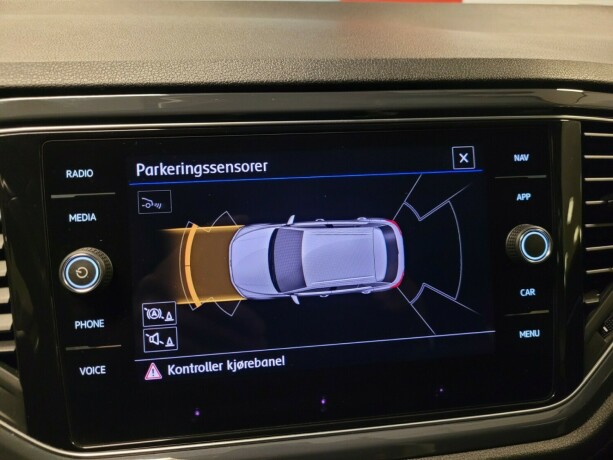 volkswagen-t-roc-bensin-2018-big-30