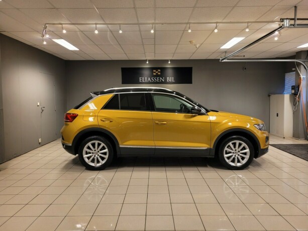 volkswagen-t-roc-bensin-2018-big-4