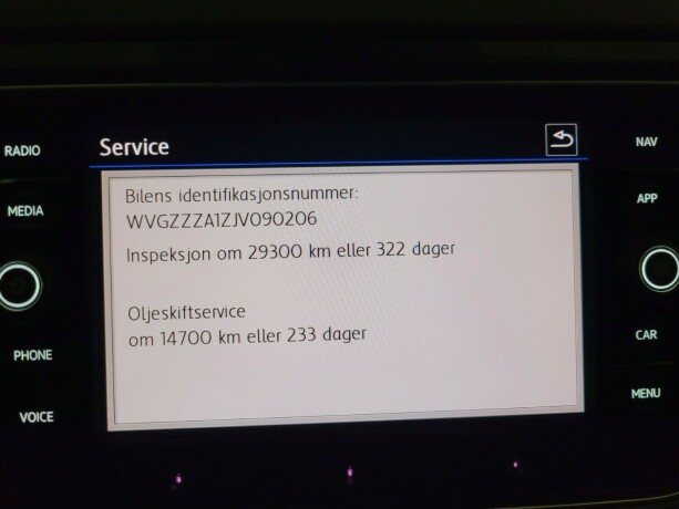 volkswagen-t-roc-bensin-2018-big-38