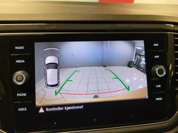 volkswagen-t-roc-bensin-2018-big-29