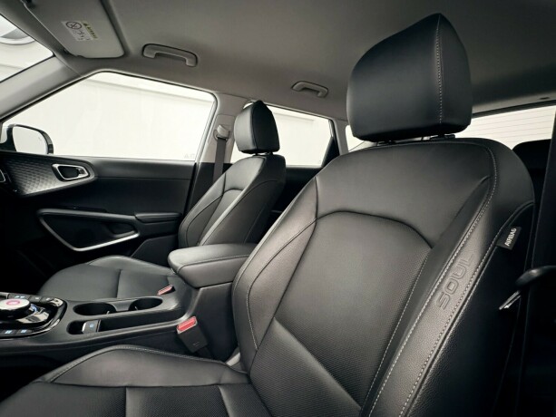 kia-e-soul-elektrisitet-2023-big-11