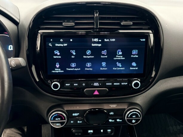 kia-e-soul-elektrisitet-2023-big-28