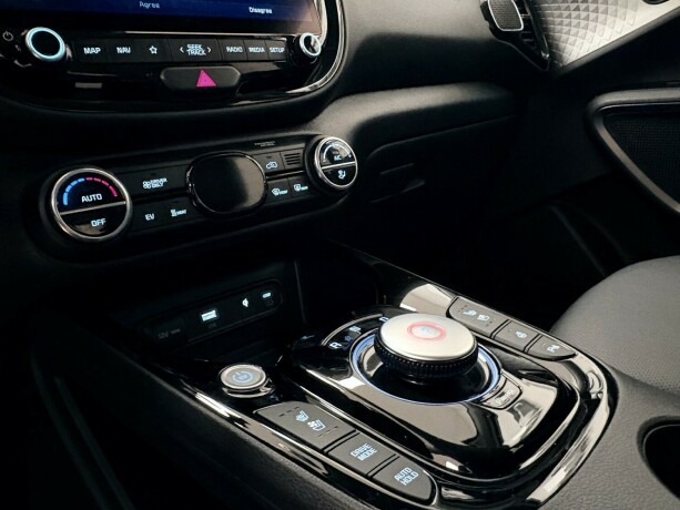kia-e-soul-elektrisitet-2023-big-20