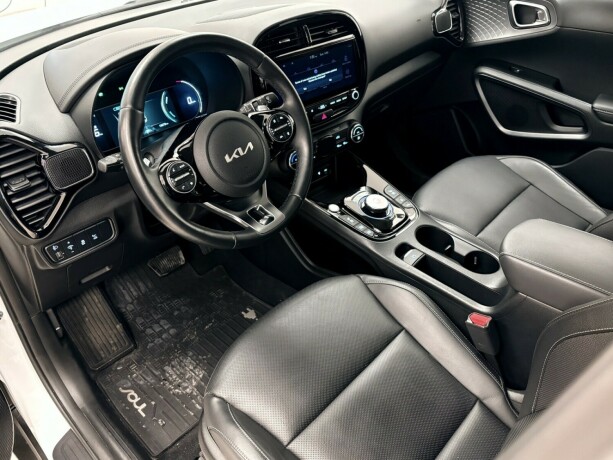 kia-e-soul-elektrisitet-2023-big-9