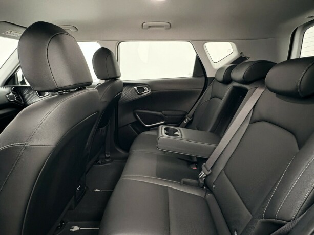 kia-e-soul-elektrisitet-2023-big-31