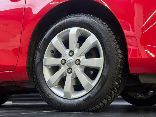 toyota-yaris-bensin-2012-big-7