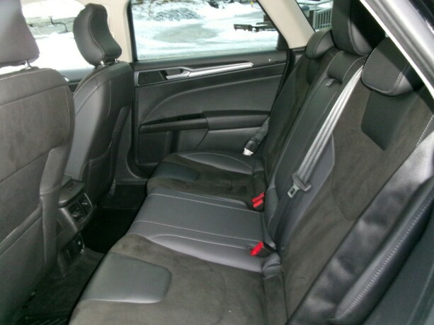 ford-mondeo-diesel-2016-big-9