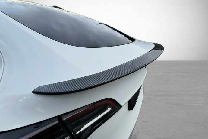 tesla-model-y-elektrisitet-2024-big-13