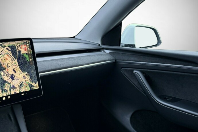 tesla-model-y-elektrisitet-2024-big-33