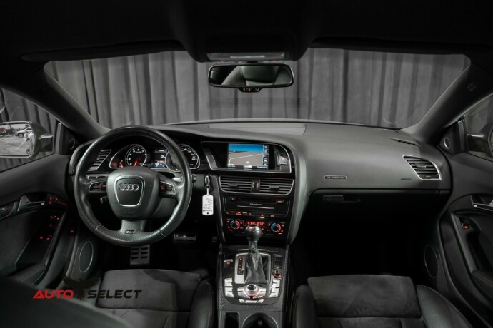 audi-rs5-bensin-2010-big-37