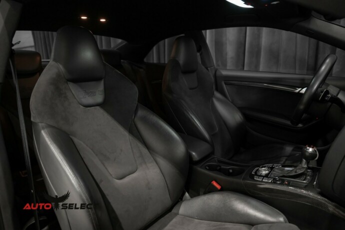 audi-rs5-bensin-2010-big-18