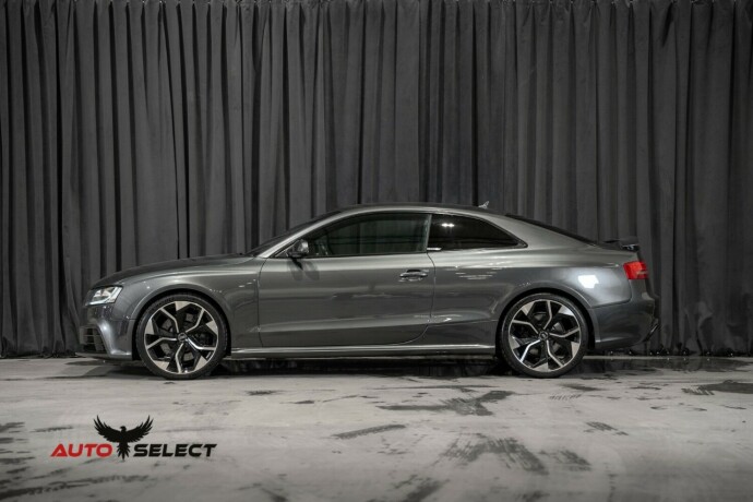 audi-rs5-bensin-2010-big-6