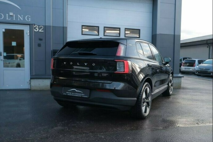 volvo-ex30-elektrisitet-2024-big-3