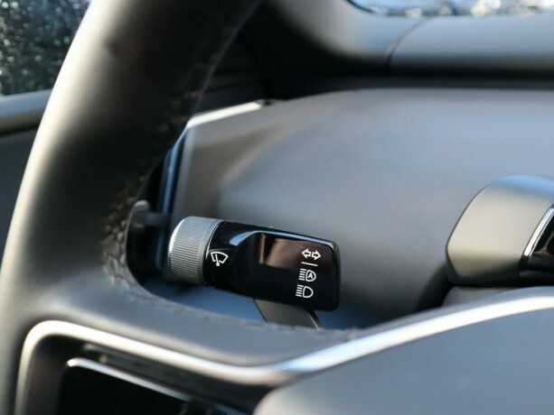 volvo-ex30-elektrisitet-2024-big-17