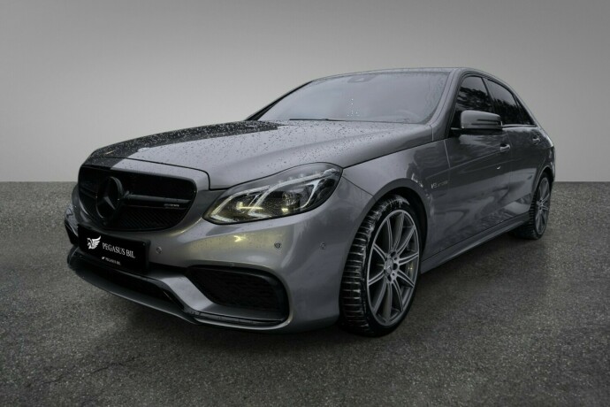 mercedes-benz-bensin-2014-big-0