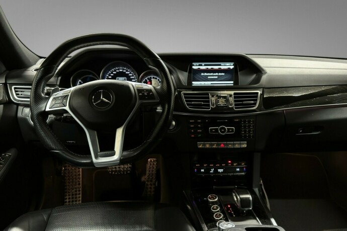 mercedes-benz-bensin-2014-big-11