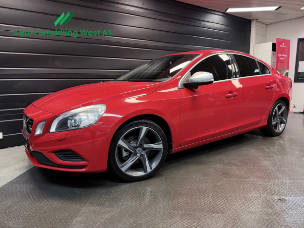 volvo-s60-bensin-2011-big-0