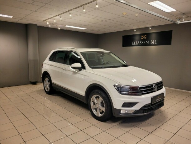 volkswagen-tiguan-bensin-2017-big-1