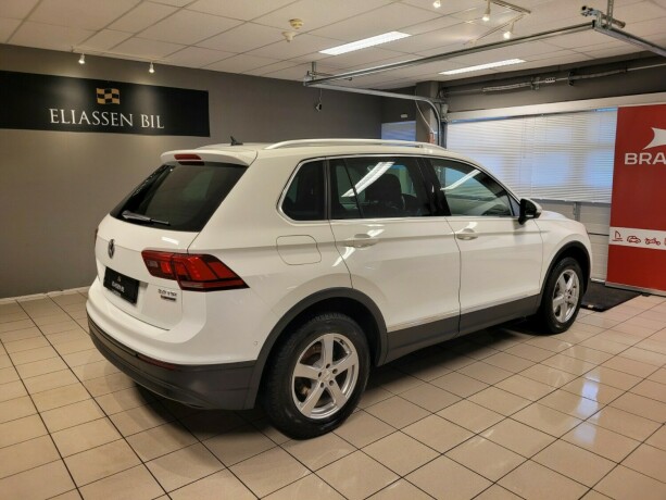 volkswagen-tiguan-bensin-2017-big-5