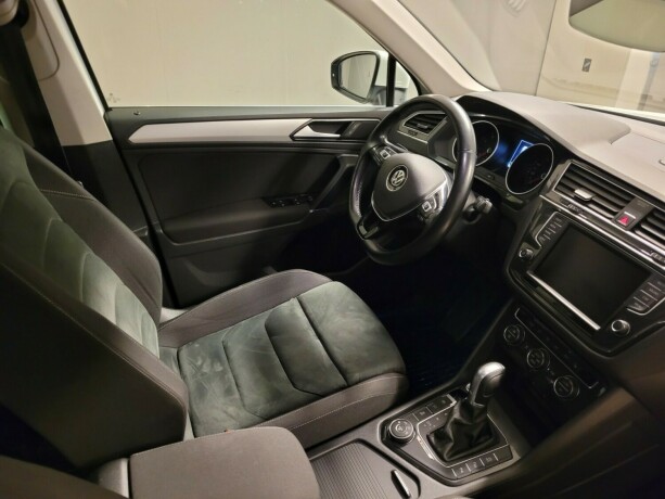 volkswagen-tiguan-bensin-2017-big-13