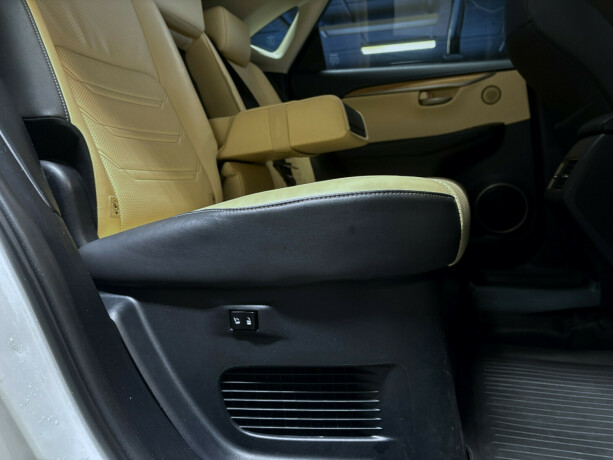 lexus-nx-300h-bensin-2015-big-5