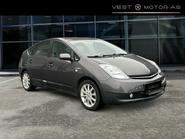 toyota-prius-bensin-2008-big-0