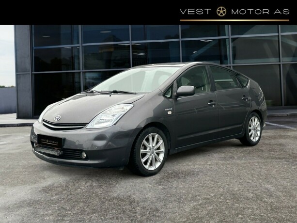 toyota-prius-bensin-2008-big-2