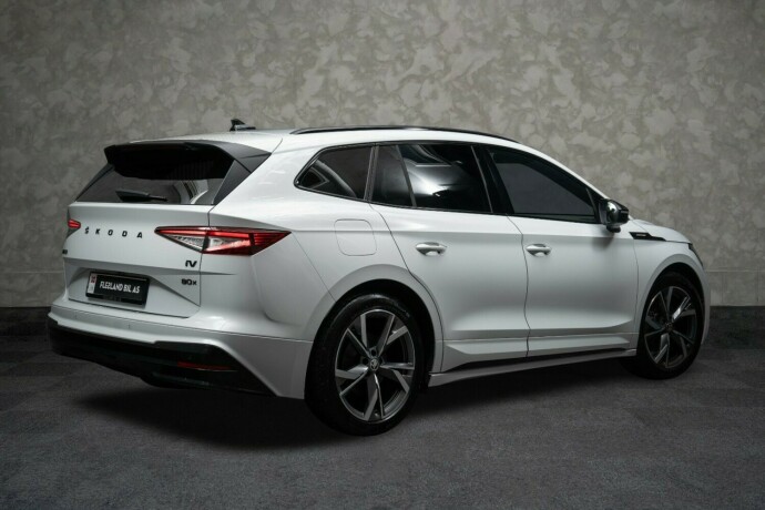 skoda-enyaq-elektrisitet-2023-big-11