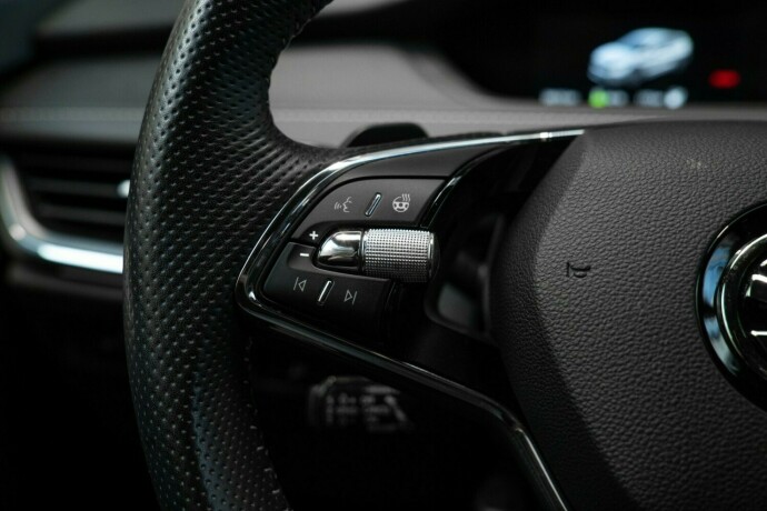 skoda-enyaq-elektrisitet-2023-big-15