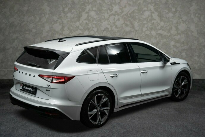 skoda-enyaq-elektrisitet-2023-big-12